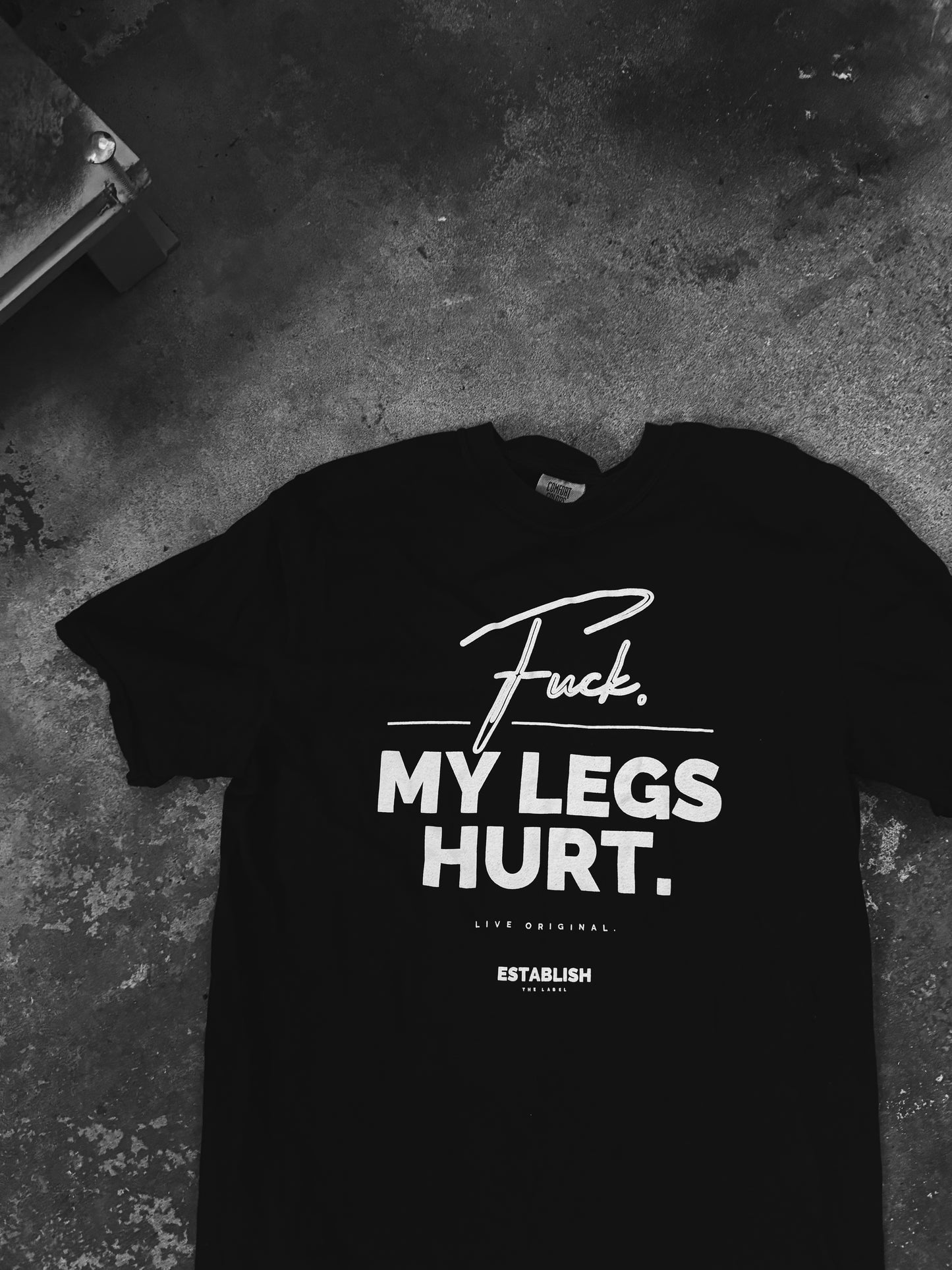 FU*K. MY LEGS HURT. | LEG DAY TEE IN BLACK