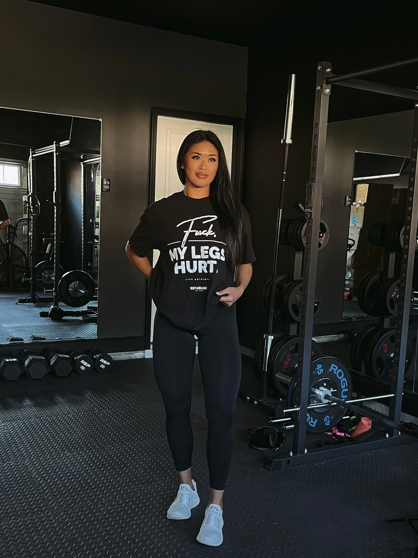 FU*K. MY LEGS HURT. | LEG DAY TEE IN BLACK